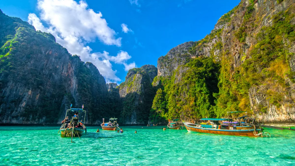 Visa Free Travel: थाईलैंड घूमने के लिए भारतीयों को अब नहीं पड़ेगी वीजा की जरूरत, जानें कब तक कर सकेंगे सैर