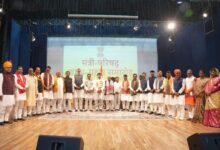 ministers took oath : मंत्रियों ने ली शपथ, शिवराज सरकार के 6 मंत्रियों को जगह, सिंधिया के 3 समर्थक को भी जगह; ​​​​​​​विजयवर्गीय, प्रहलाद समेत 18 कैबिनेट मंत्री, Congrats