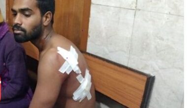 उधारी के रुपए मांगने पर हुआ विवाद ,युवक पर चाकु से किया हमला Oh My GodB No.1 उधारी के रुपए मांगने पर हुआ विवाद ,युवक पर चाकु से किया हमला Oh My GodB No.1