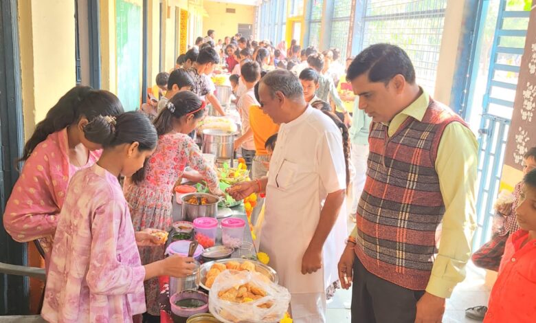 कुकड़ेश्वर सरस्वती शिशु मंदिर में बाल मेला संपन्न