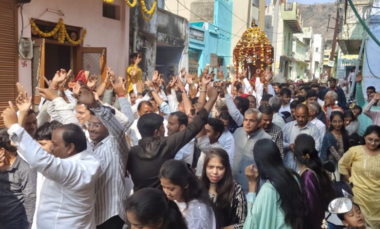 पोरवाल समाज द्वारा भगवान बलदेऊ जी की प्राण-प्रतिष्ठा का कार्यक्रम हुआ आयोजित