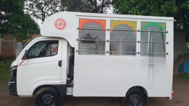 विधायक मारू के प्रयास से जन सेवा एवं सामाजिक उत्तरदायित्व की अनूठी पहल: मनासा नगर परिषद को मिली मोक्ष रथ शव वाहन की सौगात