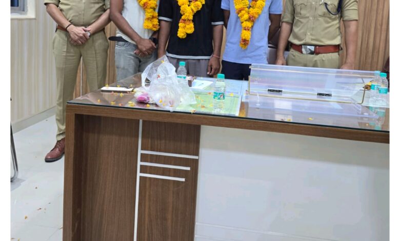 पुलिस की प्रेरणा का दिखा असर बाछड़ा समाज के एक ही गांव के 3 युवा पुलिस आरक्षक भर्ती परीक्षा में चयनित*