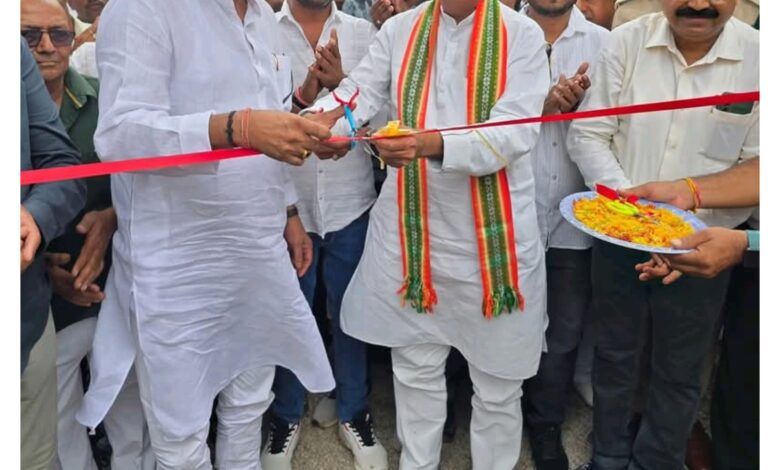 अंतर्राष्ट्रीय योग दिवस के अवसर पर नवनिर्मित लेकव्हयु गार्डन (नगर वन) का किया लोकार्पण एक पेड़ मां के नाम अभियान के तहत किया ढाई सौ पौधों का रोपण