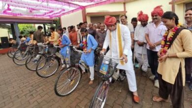 ग्राम पालसोड़ा के शासकीय उच्चतर माध्यमिक विद्यालय में सायकल वितरण आयोजन हुआ संपन्न, विद्यालय विद्या का मंदिर होता है जहां बच्चों के भविष्य का निर्माण होता है: विधायक परिहार