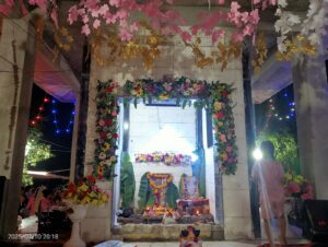 गुरु पूर्णिमा पर गुरुदेव के चरण वंदना के साथ हुआ भंडारे का आयोजन लोगों ने अपनी-अपनी तरह से गुरुओं को किया नमन