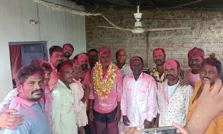 नविन् आदर्श म.स.संस्था बर्डीया निर्वाचन : अध्यक्ष पद पर दूसरी बार निर्विरोध निर्वाचित हुए रामचंद्र कचूमरिया