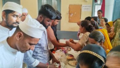 कैद की दीवारें भी नहीं रोक सकी भाई-बहन का प्यार, जिला जेल में राखी से महका हर आंगन,बहनों ने कैदी भाइयो को बांधी रखी,झलके आंसू