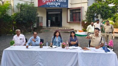 आगामी उत्सव को देखते हुए थाना परिसर रामपुरा पर हुआ शांति समिति की बैठक का आयोजन