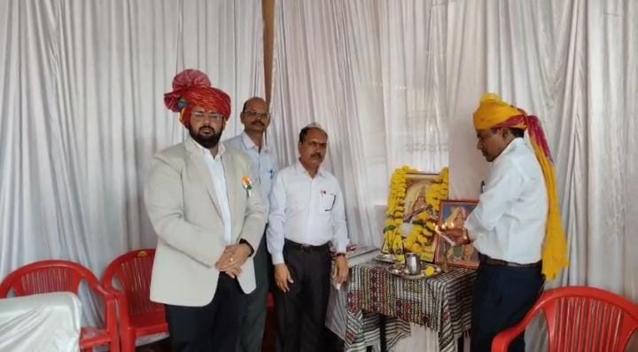 अरनोद में 79वे स्वतंत्रता दिवस हर्षोंल्लास से मनाया गया, उपखण्ड पर 53 प्रतिभाओ को किया समानित अरनोद में 79वे स्वतंत्रता दिवस हर्षोंल्लास से मनाया गया, उपखण्ड पर 53 प्रतिभाओ को किया समानित