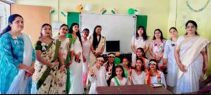 इनरव्हील डायमंड ने किया झंडावंदन,  विद्यालय को "हैप्पी स्कूल"बनाना लक्ष्य – पूजा गर्ग