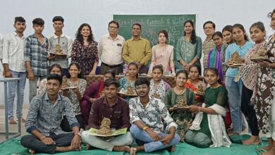 रामपुरा महाविद्यालय में हुआ इको फ्रेंडली गणेशजी पर कार्यशाला का आयोजन। घर घर में विराजेंगे इको फ्रेंडली गणेशजी।