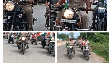 हर घर तिरंगा, हर घर स्वच्छता स्वतंत्रता का उत्सव, स्वतंत्रता के संग अभियान* *रामपुरा पुलिस द्वारा बाइक पर व हाथों में तिरंगा लेकर जनजागरूकता हेतु निकाली तिरंगा वाहन रैली*