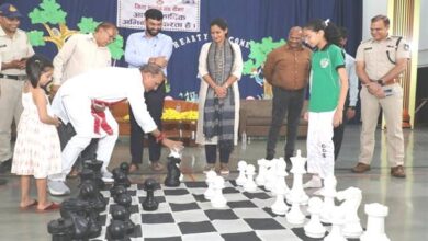 जिला प्रशासन द्वारा विद्यार्थियों के बौद्धिक विकास की पहल