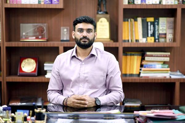 कलेक्टर द्वारा अवैध खनिज उत्खनन के एक प्रकरण में 35.17 लाख से अधिक की शास्ति आरोपित कलेक्टर द्वारा अवैध खनिज उत्खनन के एक प्रकरण में 35.17 लाख से अधिक की शास्ति आरोपित