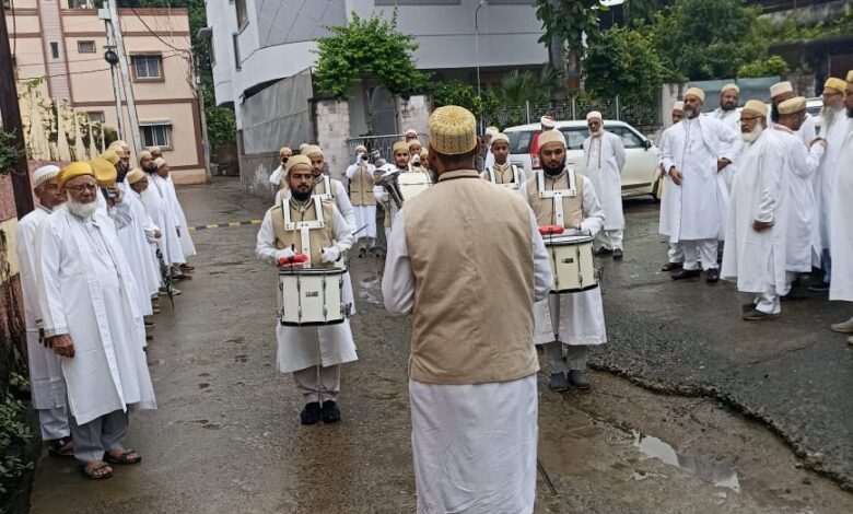 दाऊदी बोहरा समाज द्वारा हर्षोल्लास से मनाई गयी ईदे मिलादुन्नबी दाऊदी बोहरा समाज द्वारा हर्षोल्लास से मनाई गयी ईदे मिलादुन्नबी