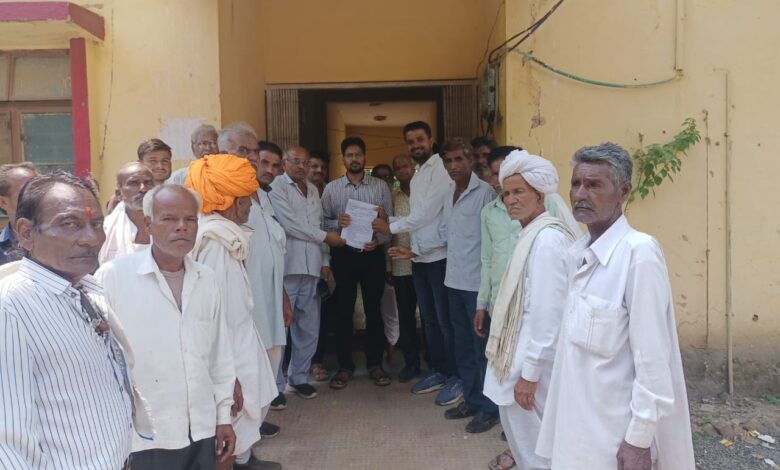 भारतीय किसान संघ रामपुरा ने सोयाबीन फसल में नुकसान को लेकर सौपा ज्ञापन