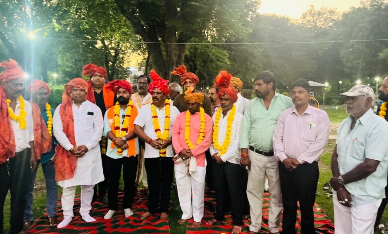 नवनियुक्त भाजपा पदाधिकारियों का वाल्मीकि महासभा द्वारा सम्मान, प्राचीन वाल्मीकि व्यायाम शाला के पुनर्गठन पर उस्ताद, खलीफा नियुक्त एवं सम्मानित नवनियुक्त भाजपा पदाधिकारियों का वाल्मीकि महासभा द्वारा सम्मान, प्राचीन वाल्मीकि व्यायाम शाला के पुनर्गठन पर उस्ताद, खलीफा नियुक्त एवं सम्मानित