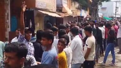 नगर में झमाझम के बाद घास भेरुजी पहुंचे निज धाम नगर में निकली घास भेरू जी की सवारी:लोगों ने कराया नगर भ्रमण, प्रसाद चढ़ा कर रोग-कष्ट दूर करने की कामना नगर में झमाझम के बाद घास भेरुजी पहुंचे निज धाम नगर में निकली घास भेरू जी की सवारी:लोगों ने कराया नगर भ्रमण, प्रसाद चढ़ा कर रोग-कष्ट दूर करने की कामना