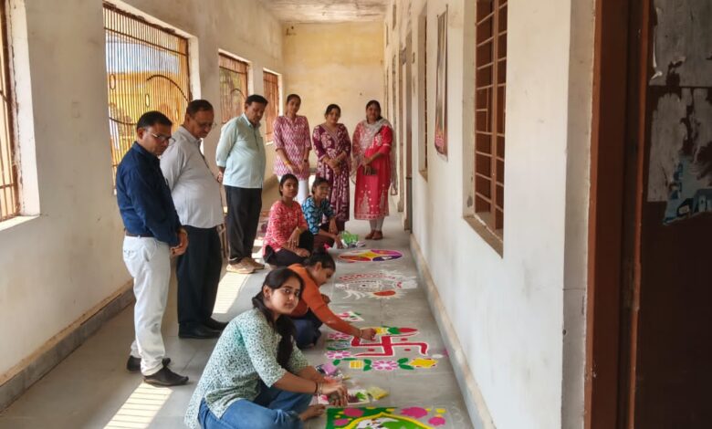 युवा उत्सव से बच्चों में दिखा प्रतिभा का हुनर