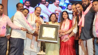 शहरी समग्र स्वच्छता के लिए नीमच जिले के नगरीय निकायों का सम्मान शहरी समग्र स्वच्छता के लिए नीमच जिले के नगरीय निकायों का सम्मान
