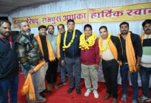 गंगा माता शंखोद्वार मेले के रंग मंच पर हुआ कलमकारों का सम्मान