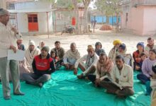 पीपल्दा में एक चौपाल आयोजित की गई