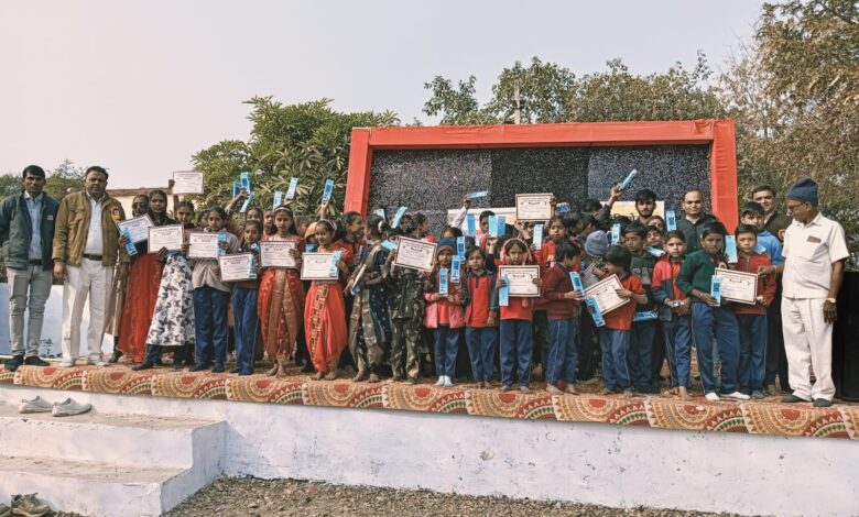 बड़कुआ माध्यमिक विद्यालय में हर्षोल्लास के साथ मनाया गया गणतंत्र दिवस