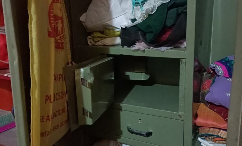 मधुबन कॉलोनी में सूने मकान में हुई चोरी मधुबन कॉलोनी में सूने मकान में हुई चोरी