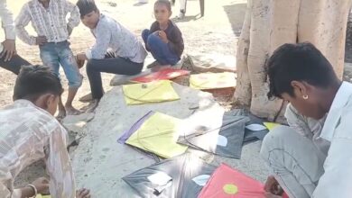 बड़ोदिया का डेरा स्कूल में बच्चों को पतंग वितरण, बड़ोदिया का डेरा स्कूल में बच्चों को पतंग वितरण,