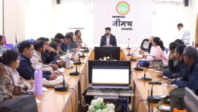 अति उच्‍च जोखिम वाली गर्भवती महिलाओं का बेहतर प्रबंधन सुनिश्चित करें- श्री चंद्रा मातृ मृत्‍यु समीक्षा बैठक में कलेक्‍टर ने दिए निर्देश