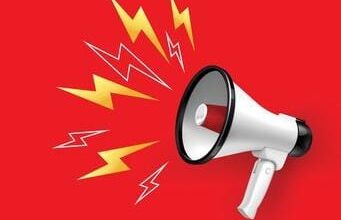 ध्वनि विस्‍तारक यंत्रों के बिना अनुमति के उपयोग पर लगाया गया प्रतिबंध रात्रि 10 से प्रात: 06 बजे तक ध्‍वनि विस्‍तारक यंत्रों पर पूर्ण प्रतिबंध