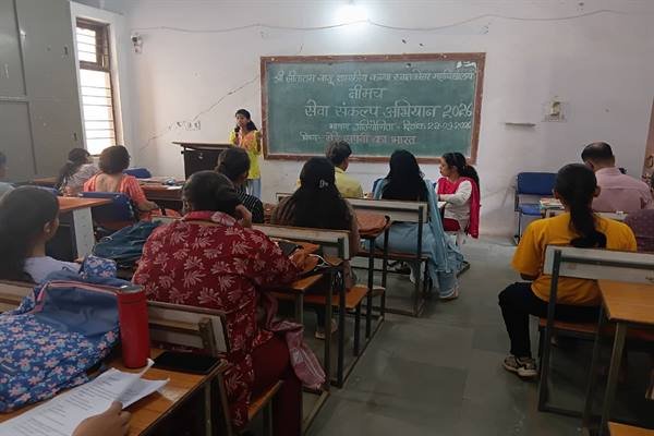 जाजू कॉलेज में सेवा संकल्प अभियान अंतर्गत भाषण प्रतियोगिता संपन्न