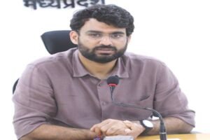 जिला दंडाधिकारी ने आगामी त्योहारों के मद्देनजर जारी किए प्रतिबंधात्मक आदेश