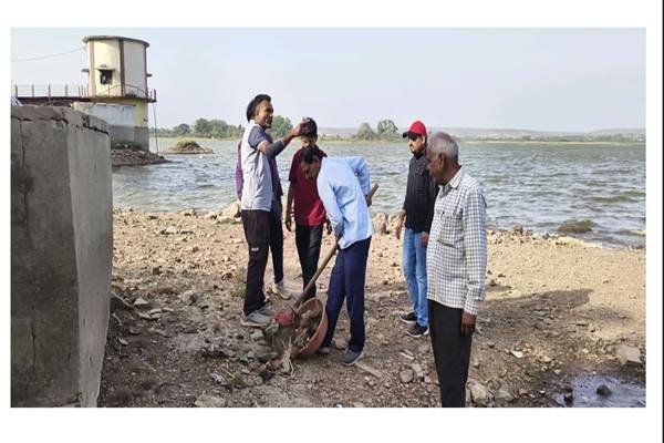 सेवा संकल्प अभियान के तहत जिले के 12 नगरीय निकायों में 22 जल स्रोतों की सफाई