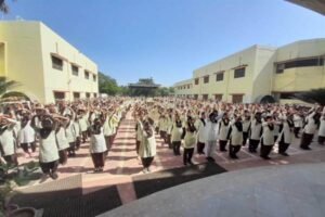 सेवा संकल्प अभियान के तहत विद्यार्थियों ने किया योग एवं ध्यान का अभ्यास