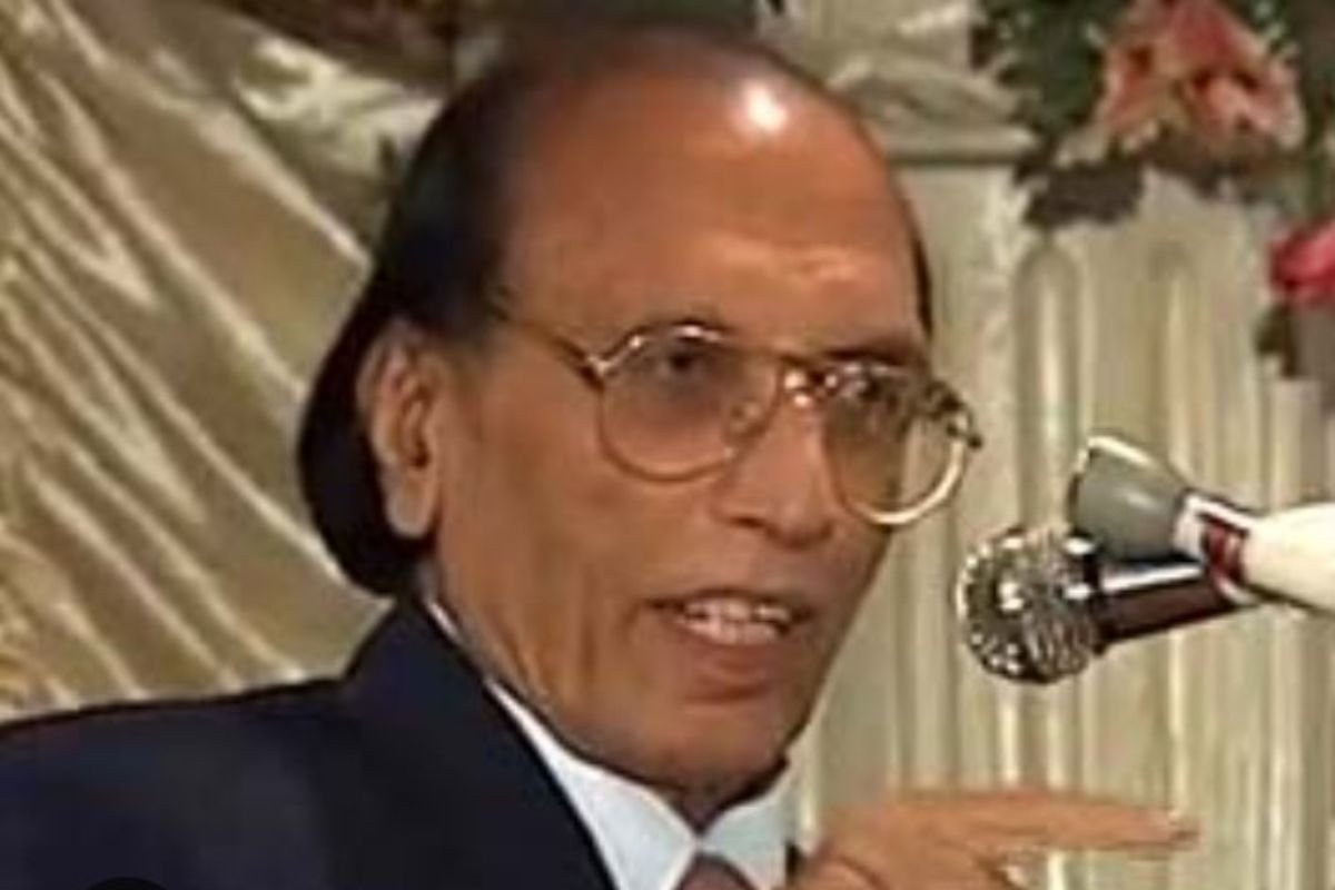 मशहूर शायर बशीर बद्र का लंबी बीमारी के बाद निधन