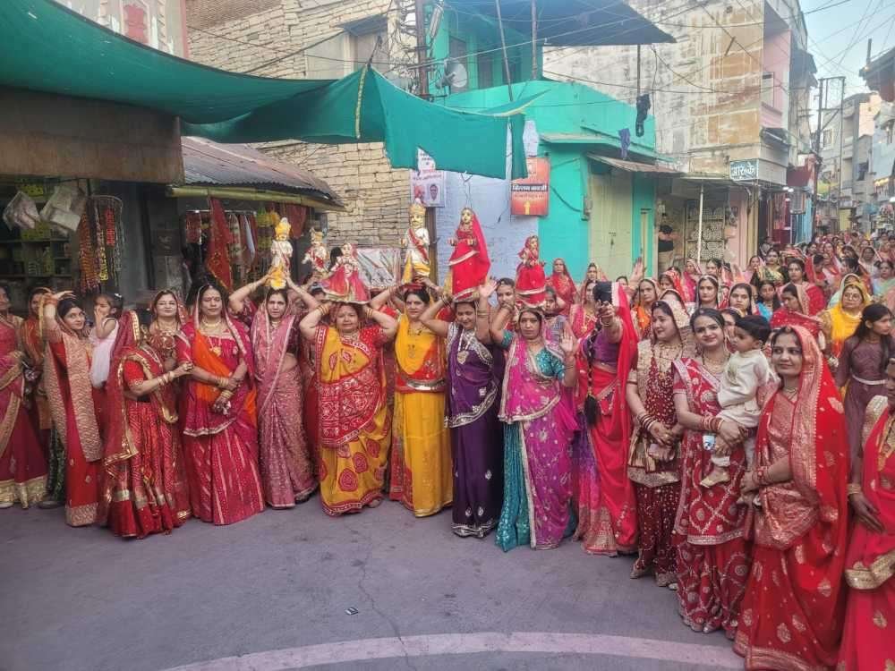 गणगौर पर्व पर निकली झेल, महिलाओं ने आस्था और उल्लास के साथ निभाई परंपरा