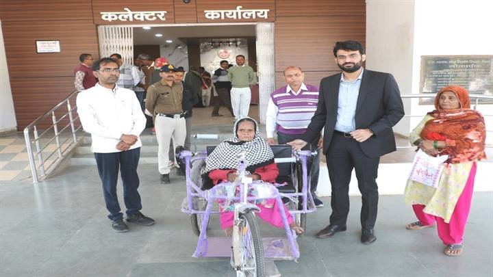 जनसुनवाई नीमच: कलेक्टर हिमांशु चंद्रा के निर्देश पर अवैध कब्जा हटाकर धर्मसिंह को दिलाया जाएगा कब्जा, Strong Step 1