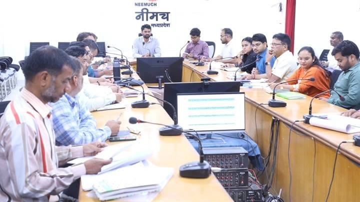 हर घर नल से जल योजना के सफल संचालन के लिए सरपंच, सचिवों, पम्‍प आपरेटरों व वाल्‍वमेनो को प्रशिक्षि‍त करें- श्री चंद्रा