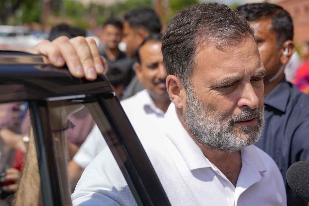 रातभर राहुल गांधी मां सोनिया की सेहत को लेकर रहे परेशान
