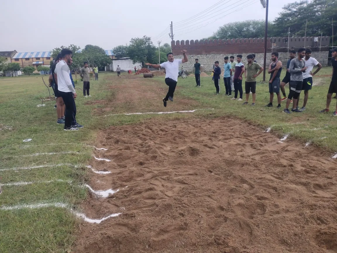 जिला पुलिस नीमच द्वारा निःशुल्क पुलिस भर्ती प्रशिक्षण शिविर का आयोजन