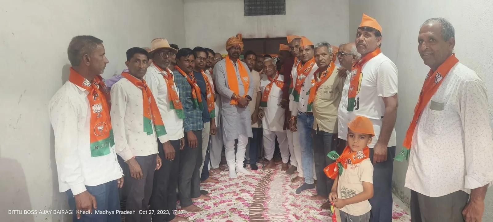 बाहरी को चोंट होगी, विकास को वोट होगी, हमारा प्रत्याशी माधव मारू