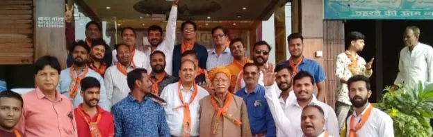25 नवम्बर को कमल के निशान पर बटन दबाकर भाजपा को विजयी बनाने का किया आव्हान,कृपलानी के पक्ष में वरिष्ठजन, प्रबुद्घजन एवं व्यवसायीगण व पार्टी कार्यकर्ताओं ने किया जनसंपर्क 25 नवम्बर को कमल के निशान पर बटन दबाकर भाजपा को विजयी बनाने का किया आव्हान,कृपलानी के पक्ष में वरिष्ठजन, प्रबुद्घजन एवं व्यवसायीगण व पार्टी कार्यकर्ताओं ने किया जनसंपर्क