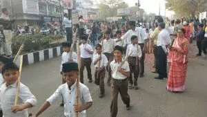 child volunteers : हजारों बाल स्वयंसेवको ने सैनिकों की तरह जोश और उत्साह के साथ मिलाए कदम से ताल, Good News 1