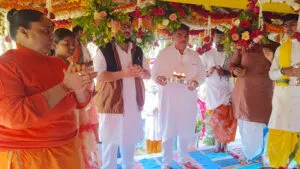 Saint Kamalanand Giri : संत 1008 कमलानंद गिरी ने अध्यात्म संस्कार शिक्षा में बटुकों व संतों को आत्मनिर्भर बनाया था - कृष्णानंद गिरी महाराज,