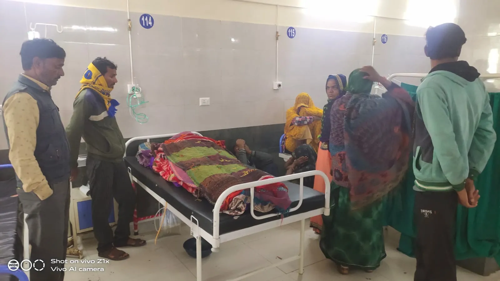  कुएं में गिरी महिला की उपचार के दौरान मौत, परिजनों ने चिकित्सको पर लगाए इलाज में लापरवाही के आरोप, की कार्यवाही की मांग