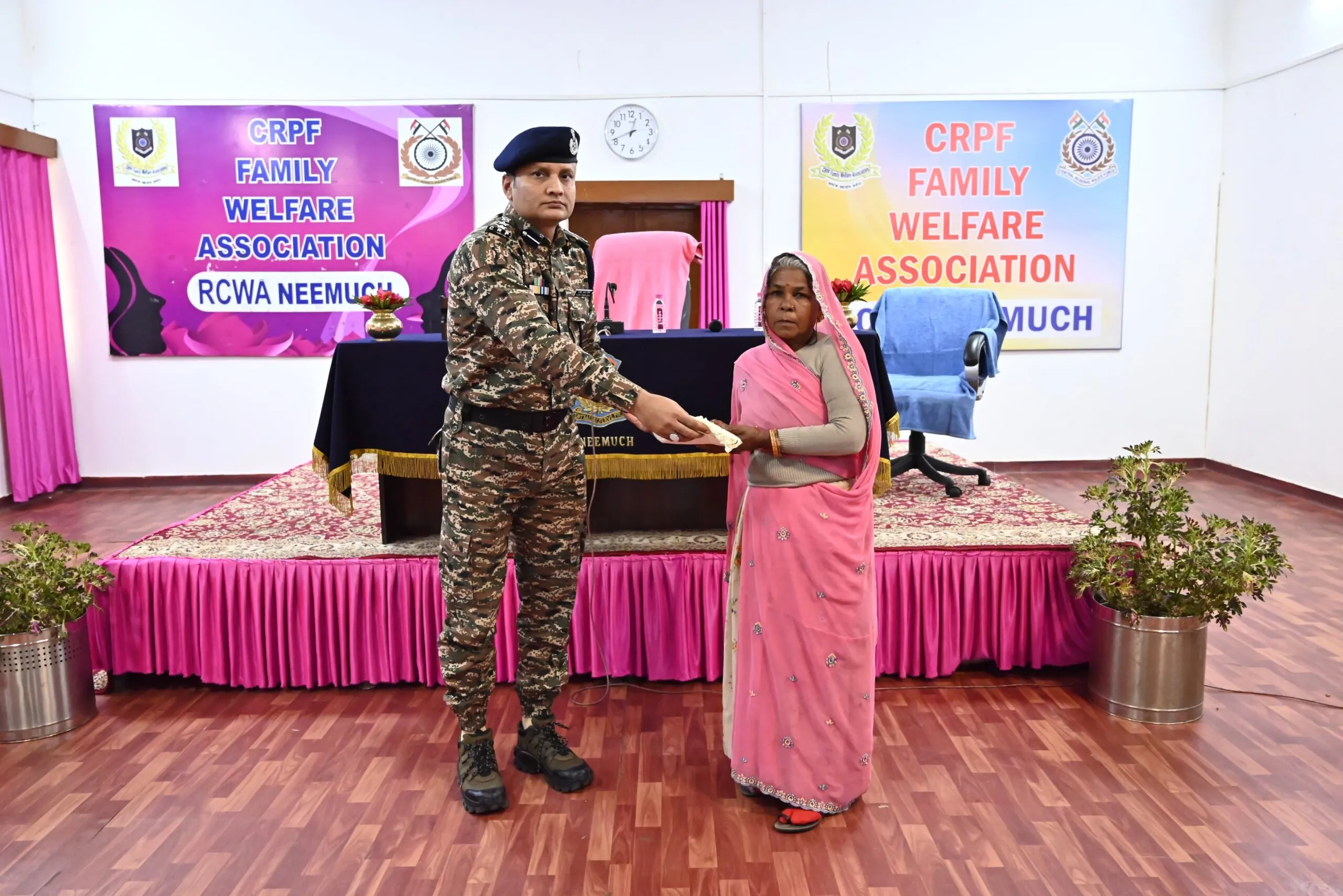 CRPF. सीआरपीएफ में शहीदों/दिवंगत कार्मिकों के आश्रितों के कल्याणार्थ ‘‘परिवार कल्याण दिवस‘‘ का हुआ आयोजन Good News 1