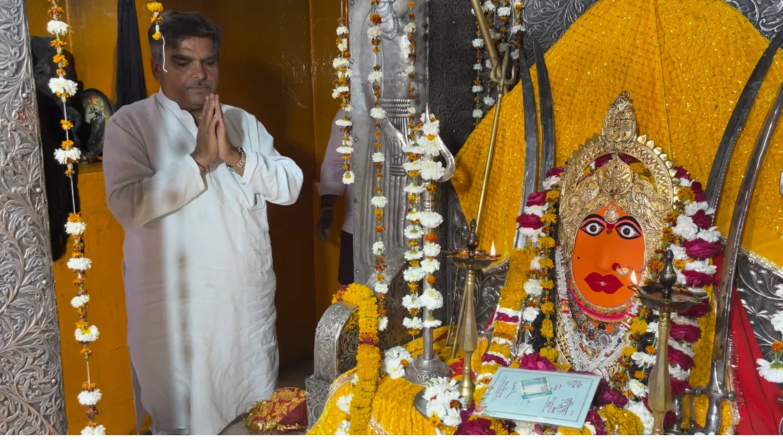 Bhadwamata भादवामाता का दिव्य मंदिर निर्माण: समाजसेवी अशोक अरोरा ने किया निर्माण कार्यों का जायजा Good News No 1