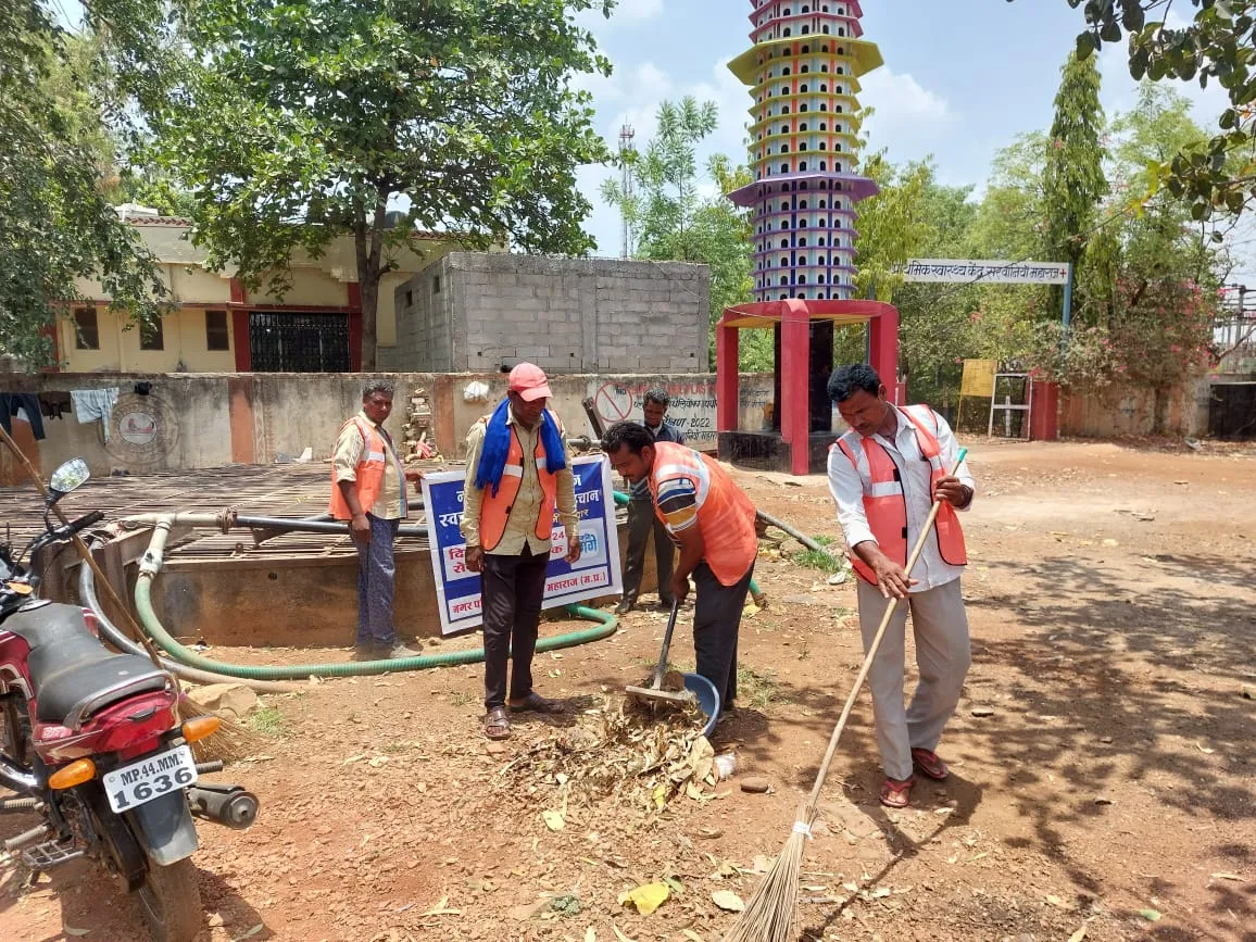 सरवानिया महराज नगर परिषद ने चलाया जल गंगा संवर्धन अभियान